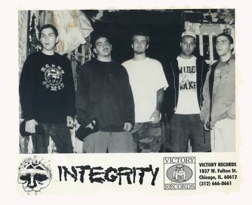 The Influence of Victory Records in the '90s | Features | No Echo
